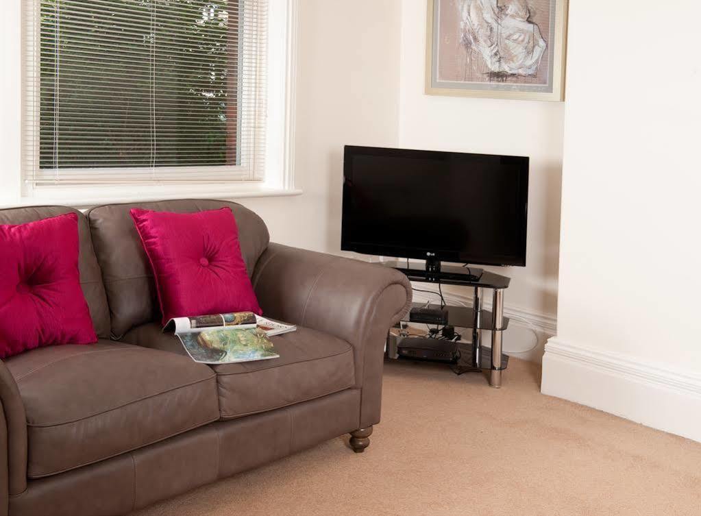 Harrogate Serviced Apartments מראה חיצוני תמונה